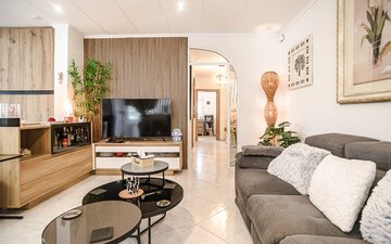 Property slide 15