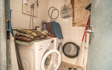 Property slide 17