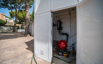Property slide 35