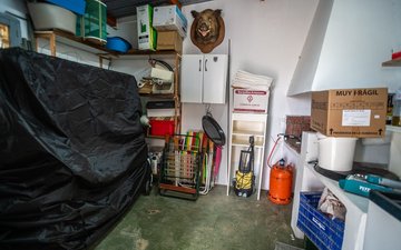 Property slide 31
