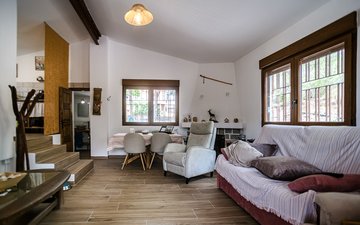 Property slide 8