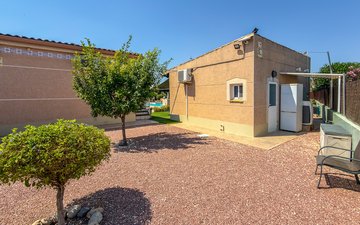 Property slide 47