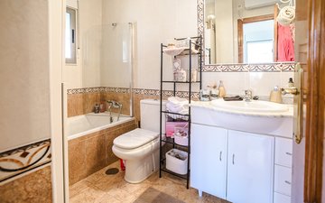 Property slide 19