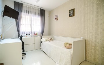 Property slide 11