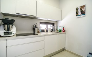 Property slide 5