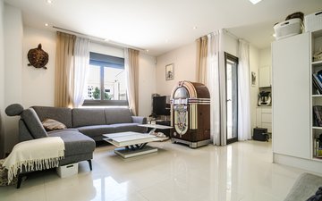 Property slide 4