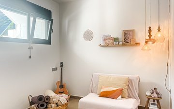 Property slide 21