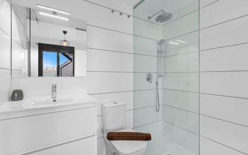 Property slide 19
