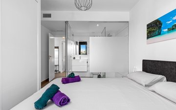 Property slide 18