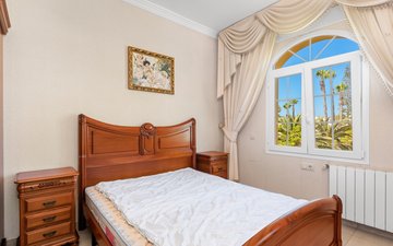 Property slide 45