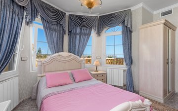 Property slide 39