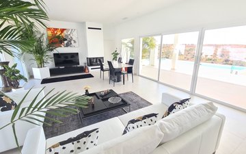 Property slide 16
