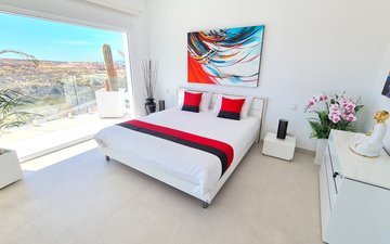Property slide 20