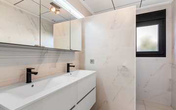 Property slide 30
