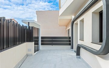 Property slide 39