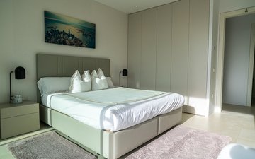 Property slide 39