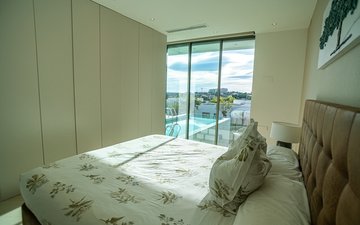 Property slide 18