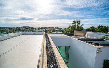 Property slide 43