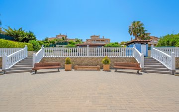 Property slide 4