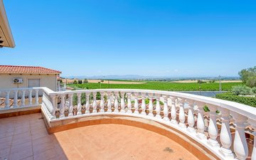 Property slide 21