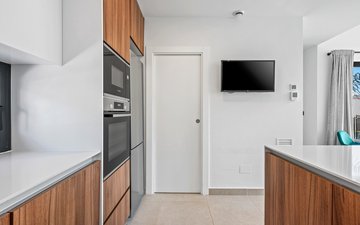Property slide 31