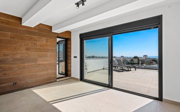 Property slide 32