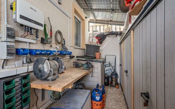 Property slide 40