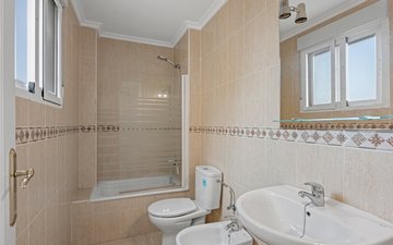 Property slide 15