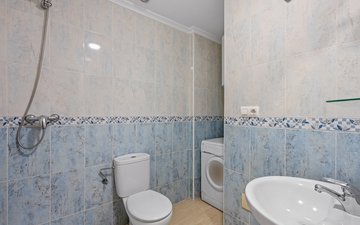 Property slide 17