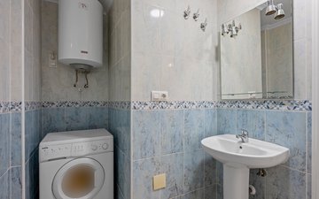 Property slide 18