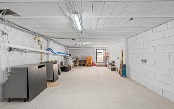 Property slide 38