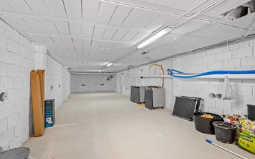 Property slide 40
