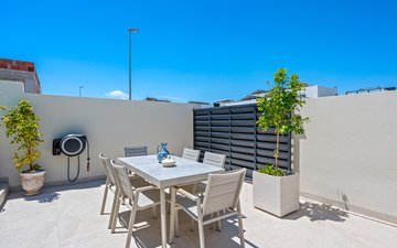 Property slide 32