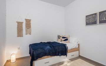 Property slide 24