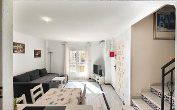 Property slide 16