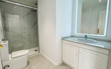Property slide 18