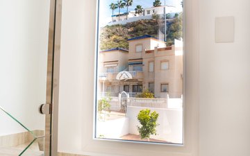 Property slide 20