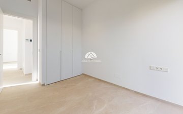 Property slide 40