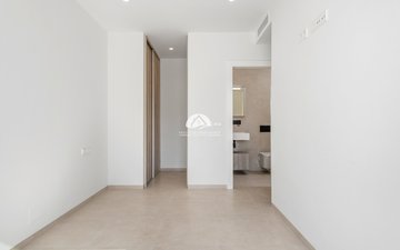Property slide 46