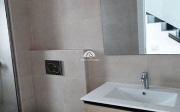 Property slide 27