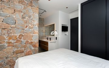 Property slide 19