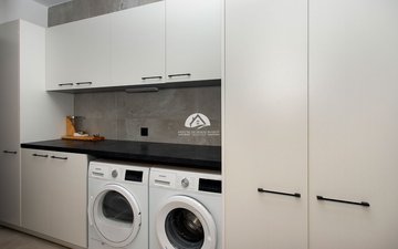 Property slide 22