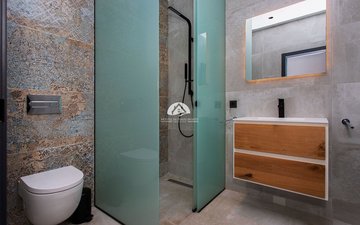 Property slide 24