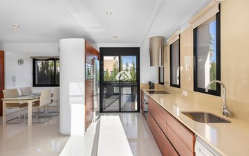 Property slide 14