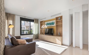 Property slide 16