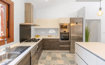 Property slide 38