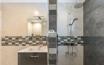 Property slide 50