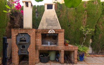 Property slide 16