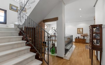 Property slide 50