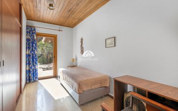 Property slide 27